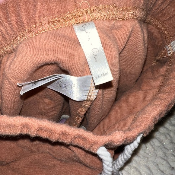 Rylee + Cru shorts. Definitely worn but no stains! - Picture 2 of 3